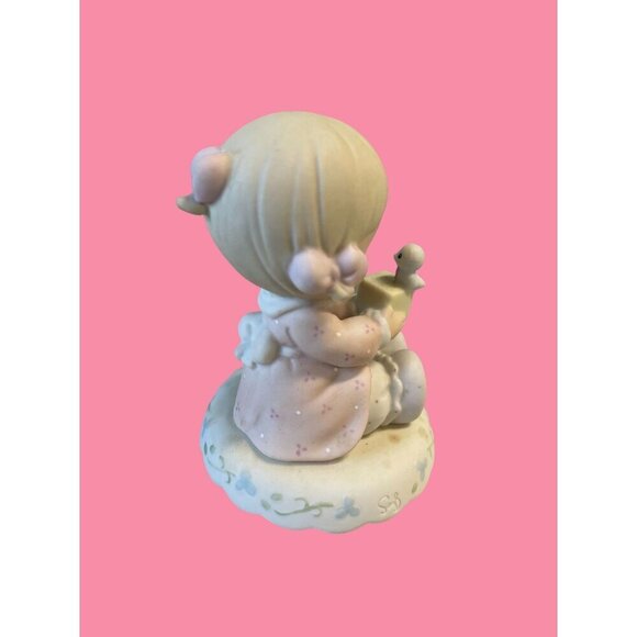 Precious Moments Growing in Grace Age 2 Collectible Figurine - Picture 4 of 5